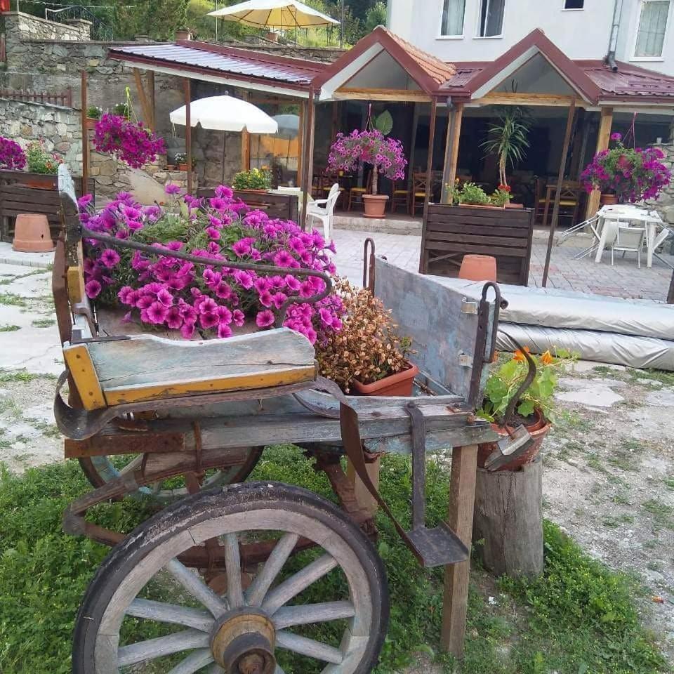 Hotel Vilagora Krushevo Kruševo Esterno foto